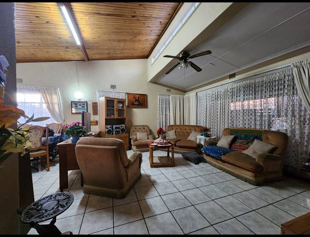 3 BEDROOM HOUSE SOLD IN VEREENIGING CENTRAL